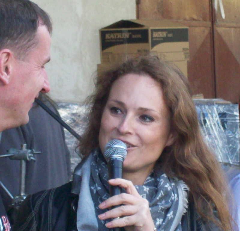 Svatý Václav a Markéta Hrubešová pokřtili v Brodě pivo IPA