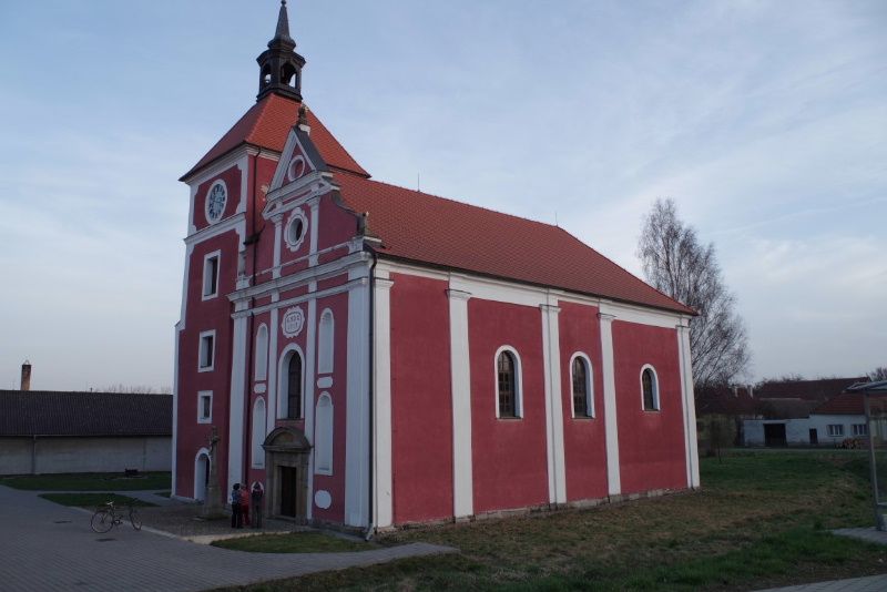Svěcení zvonů, darovaných dobrodinci, ovládne Knínice