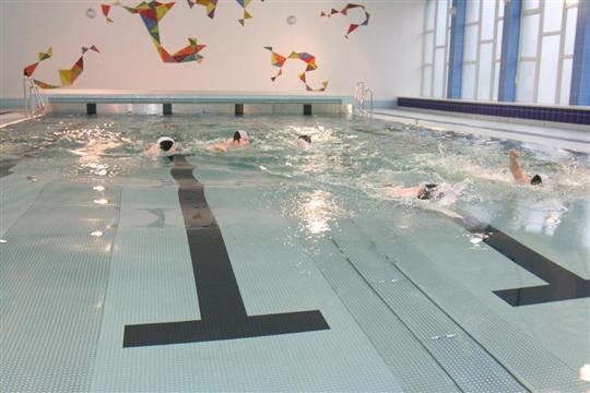 obrázek: Těhotné si nově mohou v Jihlavě zaplavat s porodní asistentkou