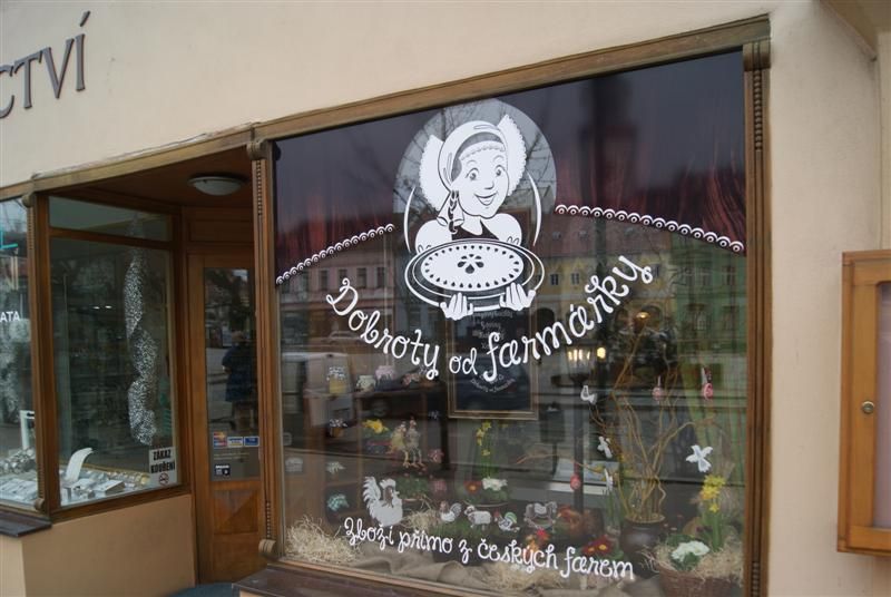 Třebíčská farmářka se oblékla do jarních šatů