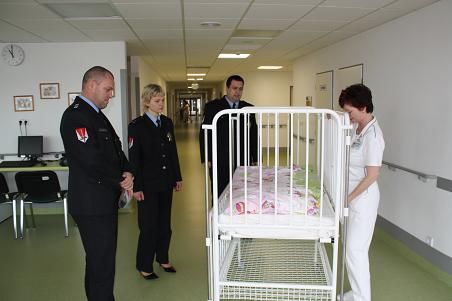 Třebíčská nemocnice získala dar od místních policistů