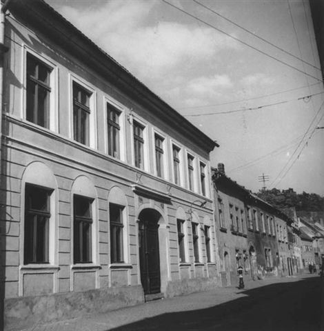 /uws_images/firmy/083199/clanky/trebicska-zidovska-skola-ve-staronovem-kabatu/000001_h.jpg
