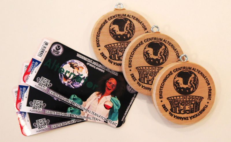 Třebíčský Alternátor má vlastní turistickou známku a nálepku