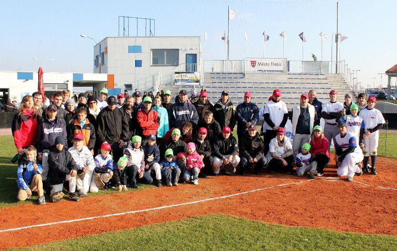 /uws_images/firmy/083199/clanky/trebicsti-baseballiste-uzavreli-sezonu-charitativnim-turnajem/000003_h.JPG