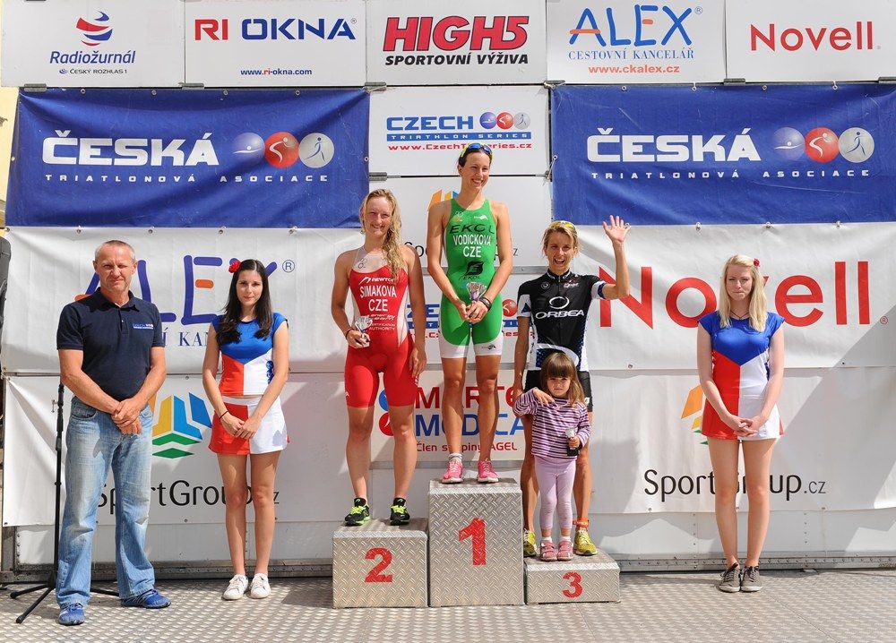 /uws_images/firmy/083199/clanky/triatlon-v-telci-vyhrali-kubinek-a-vodickova-v-zacich-synove-jana-rehuly/000002_h.jpg