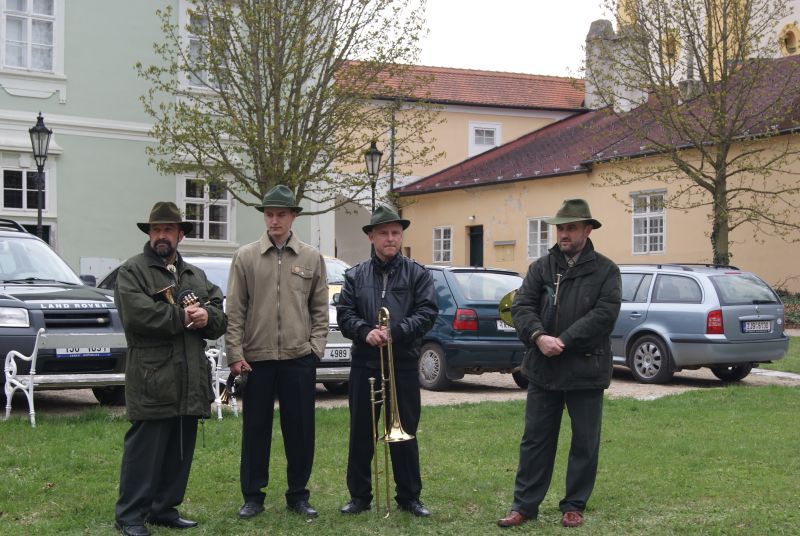 /uws_images/firmy/083199/clanky/trofeje-nadchly-a-obrazy-potesily-navstevniky/000001_h.jpg