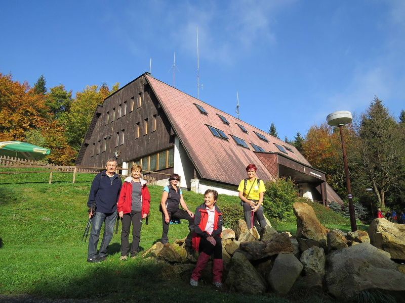 Turisté se o víkendu sešli v chatě na Čeřínku
