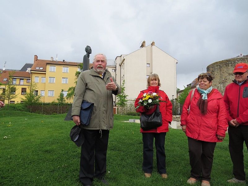 Turisté uctili památku Gustava Mahlera