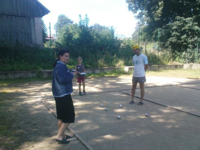 Turnaj dvojic v pétanque v Dolní Krupé