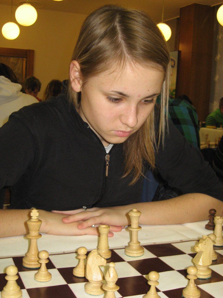 /uws_images/firmy/083199/clanky/v-brode-vyvrcholilo-mistrovstvi-cr-v-sachu-juniorek-a-polofinale-junioru-v/000003_h.jpg
