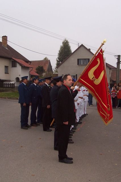 V Hodicích položili věnce za válečné hrdiny