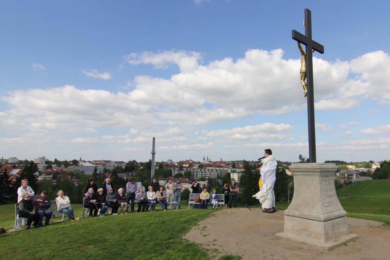 V Jihlavě žehnali Merfortův kříž