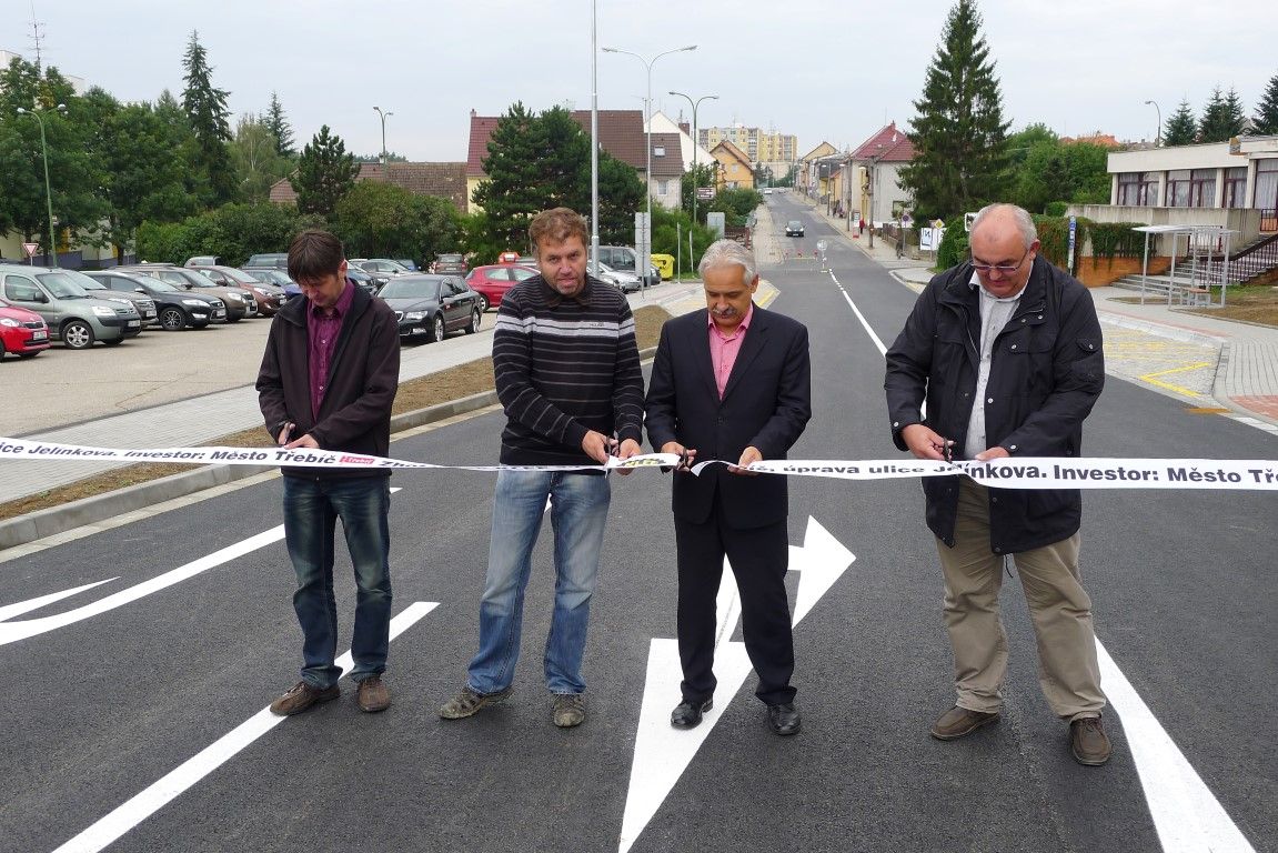 V Třebíči otevřeli rekonstruovanou důležitou křižovatku