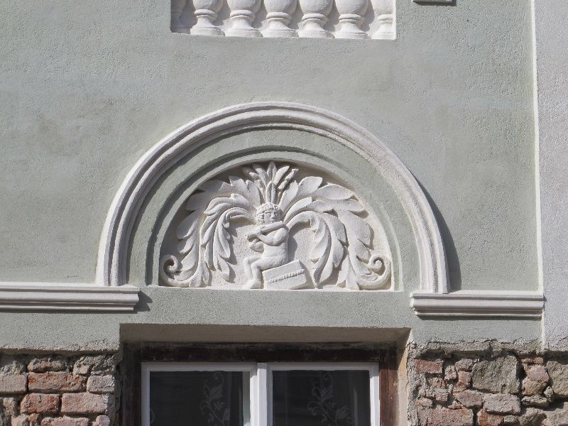 V třebíčské židovské čtvrti zachránili vzácnou fasádu