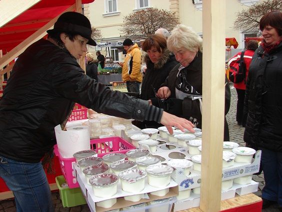 Ve Světlé budou poslední farmářské trhy