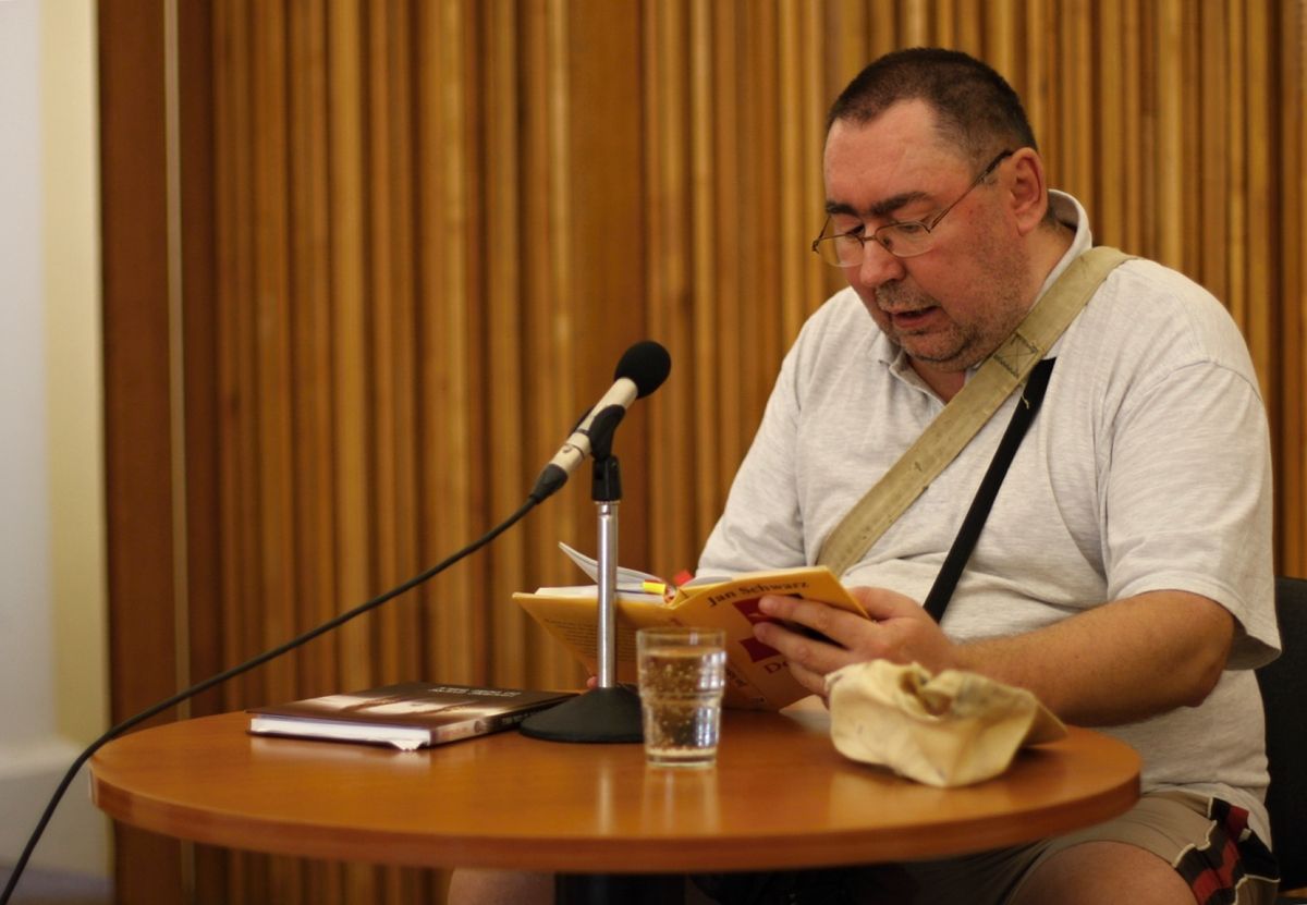 Většina lidí má doma Bibli, ale nečte ji, říká bývalý patriarcha