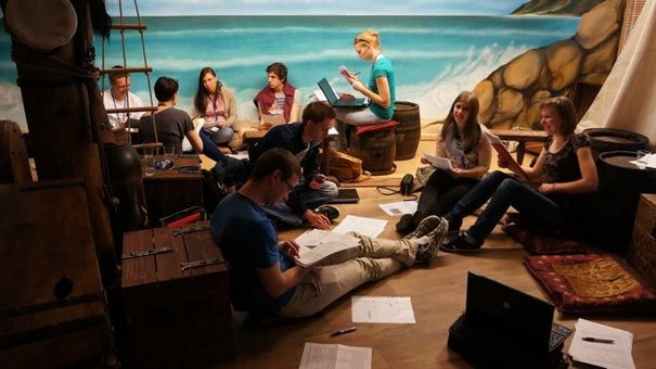 obrázek: Vysokoškoláci ze zahraničí se v Jihlavě učí, jak řídit Zoo