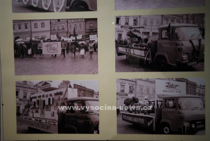 Výstava Listopad  1989 na Havlíčkobrodsku obrazem