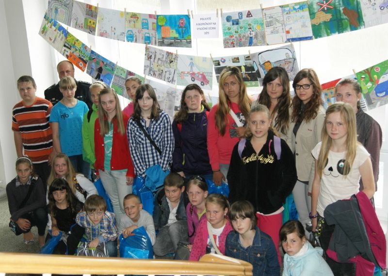 Výtvarná soutěž Policisté a bezpečnost na Vysočině očima dětí zná vítěze