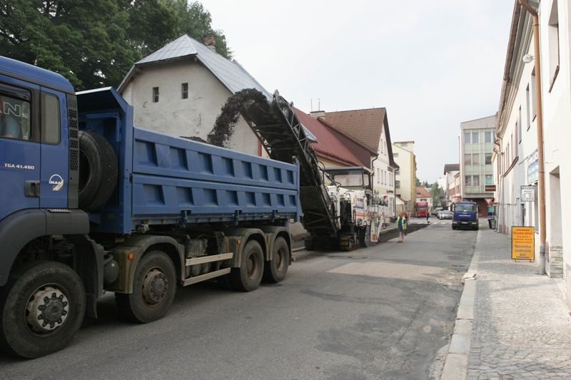 obrázek: Začala oprava havlíčkobrodské ulice Na Valech