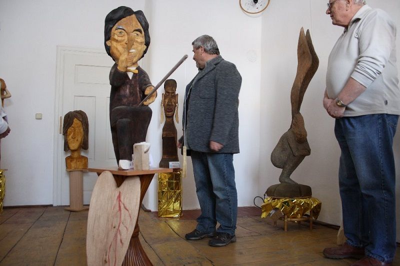 obrázek: Žena mistra Kafuňka v kavárně Splněný sen