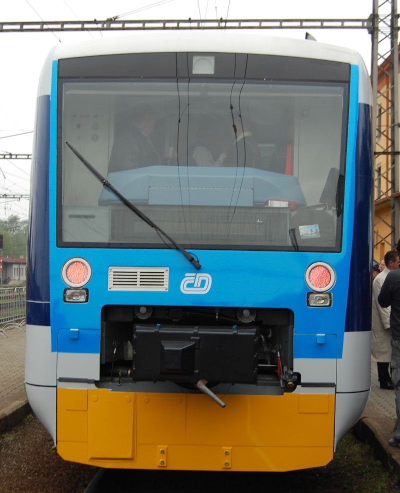 Ženu v Laštovičkách na Žďársku  srazil vlak