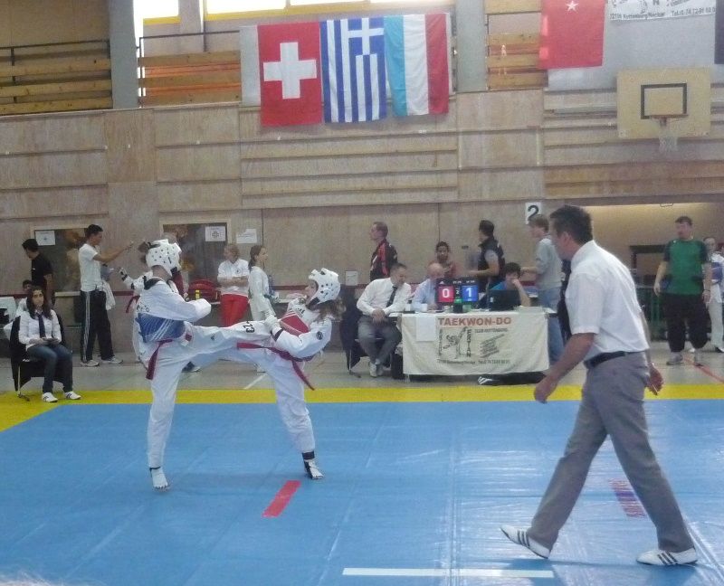Zlatá barva zdobí taekwondistům podzim
