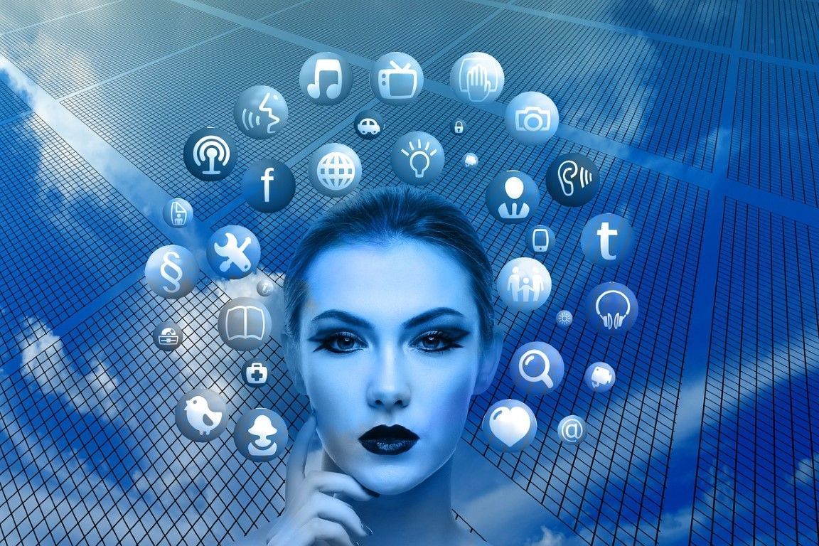 Online agentura UNIWEB zajišťuje firmám a živnostníkům správu sociálních sítí Facebook a Instagram