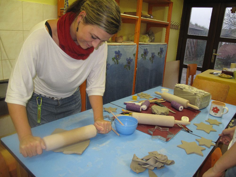 obrázek: Radost sobě si udělaly těhotné ženy a matky s dětmi v azylovém domě