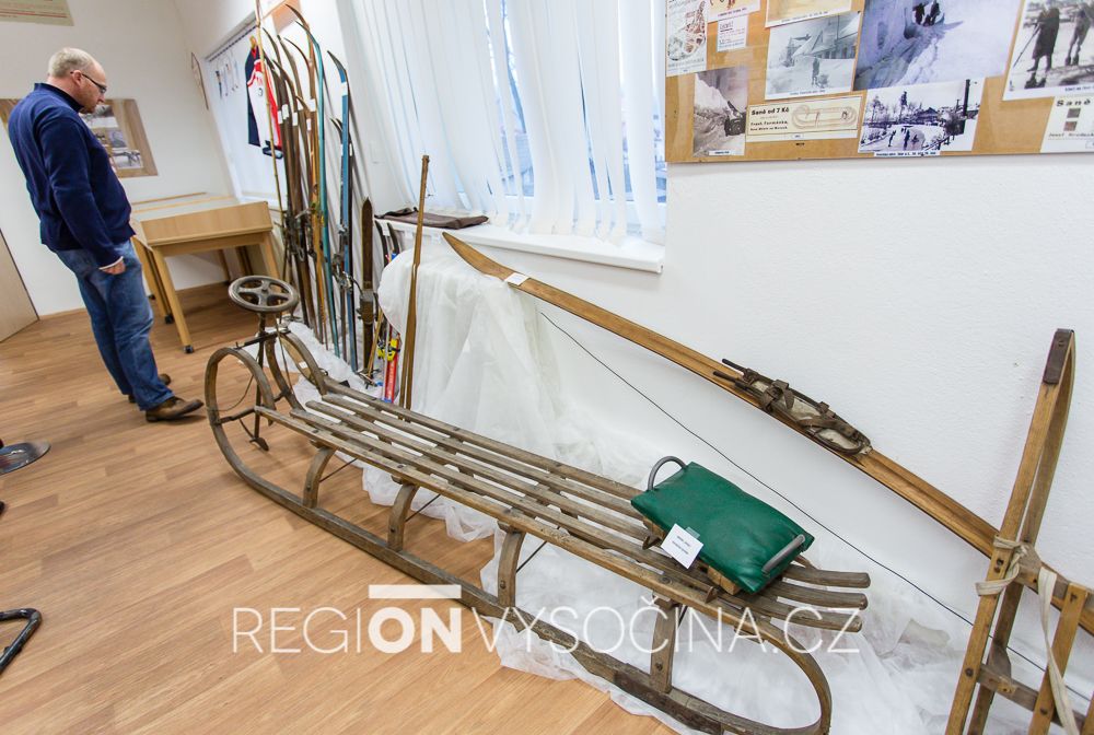 Tradiční vánoční výstava ve Svratce, letos na téma Zimní radovánky