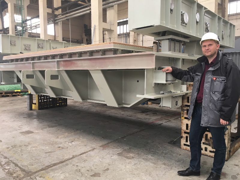 obrázek: Nová 22tunová pojistka z Dukovan pro brněnskou přehradu