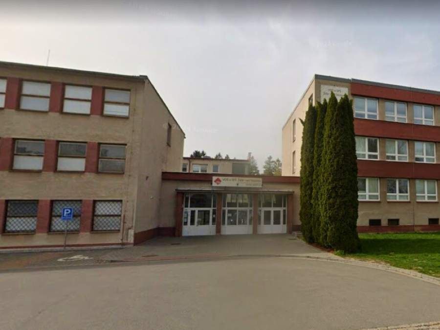 Modernizace škol: nové výtahy a čítárny na Vysočině