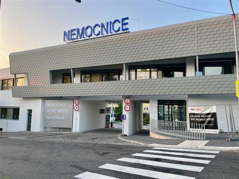 Nemocnice v Novém Městě změní vstup do gynekologie, parkování omezeno