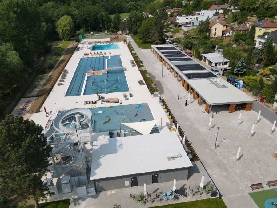 Třebíč slaví: Otevřeno zrekonstruované koupaliště Polanka za 195 mil.
