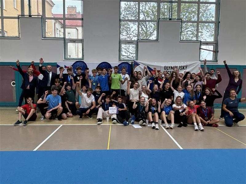 Olympijský víceboj na Vysočině: děti soutěžily pod vedením Kašpárkové i Rohana