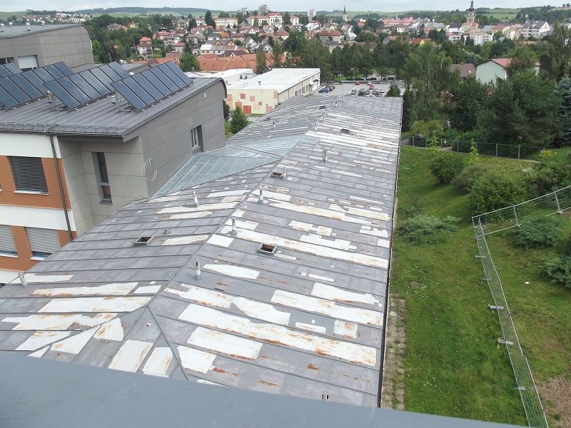 Stará budova dětského oddělení novoměstské nemocnice ustoupí nové