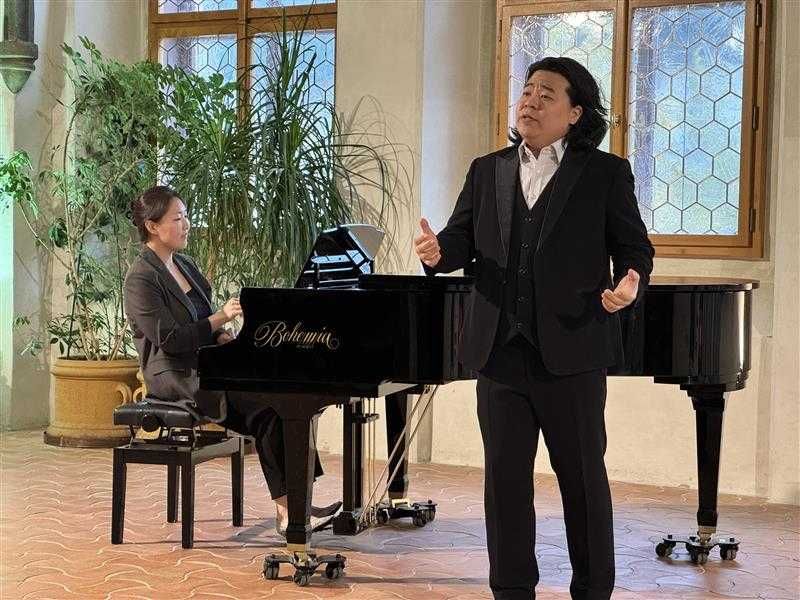 Argentinský tenor Amaya Patricio ovládl prestižní operní soutěž Gabriely Beňačkové