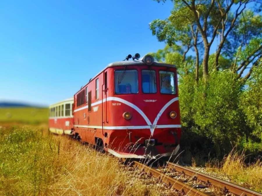 Turistické vlaky na úzkokolejce Jindřichův Hradec–Obrataň vyjedou 3. dubna 2026