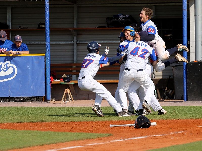 obrázek: Třebíč má bronz v baseballové extralize U21