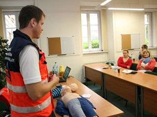 Proškoleni v první pomoci jsou v průběhu školní docházky na Vysočině téměř všichni žáci a studenti