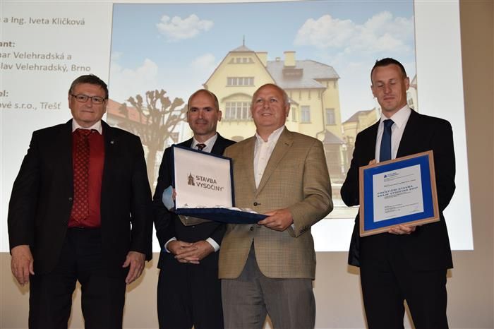 obrázek: Stavbou Vysočiny je obnova secesní vily v Jihlavě, titul Stavba roku získal Pavilon chirurgických oborů Nemocnice Třebíč