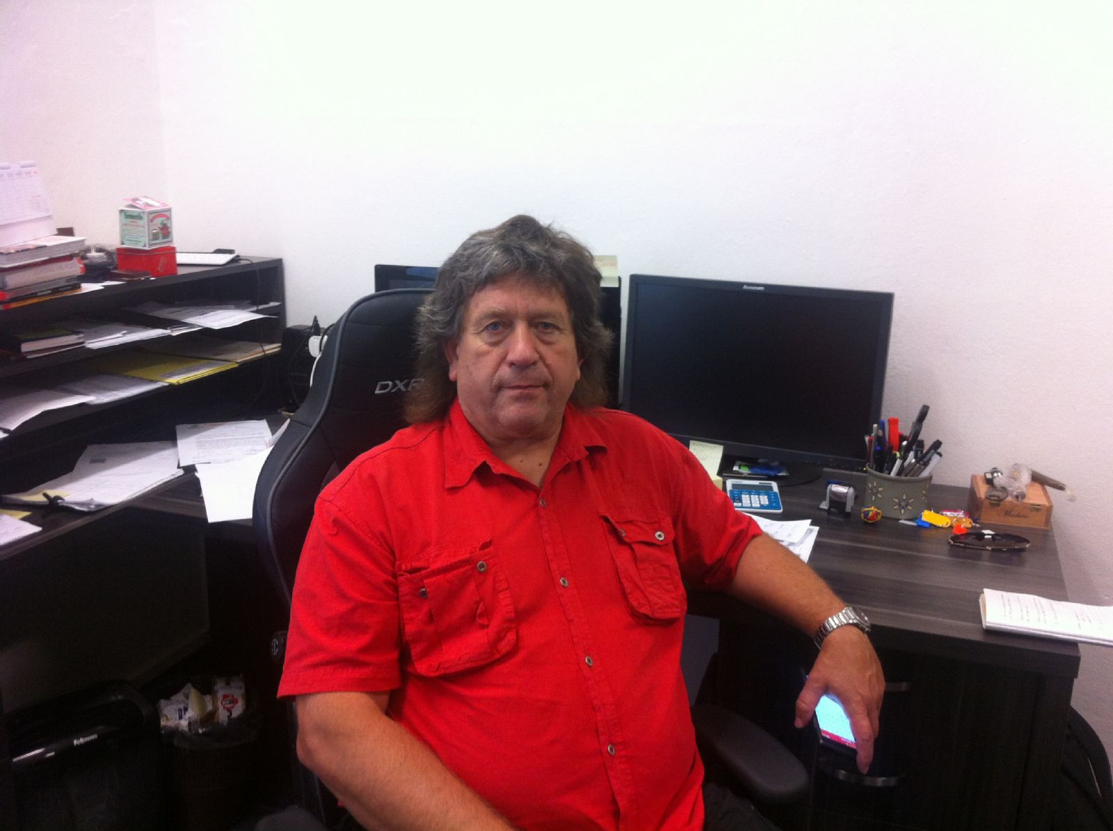 obrázek: Předseda fotoklubu: Dnes fotí kdekdo, ale nikdo nevystavuje