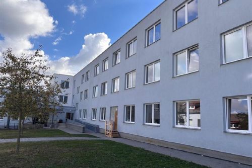 obrázek:V Třebíči dokončili modernizaci domova mládeže. Nabízí 75 lůžek i bezbariérové zázemí