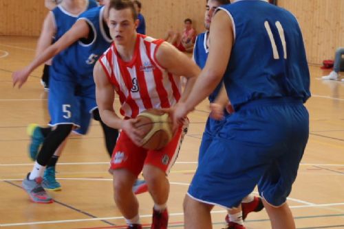 Obrázek - Basketbaloví junioři Velkého Meziříčí o prvenství v oblastním přeboru
