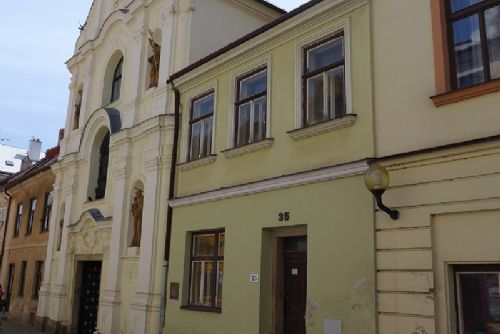 Obrázek - Další kulturní památky na Vysočině: dům v Jihlavě a boží muka u Nové Říše
