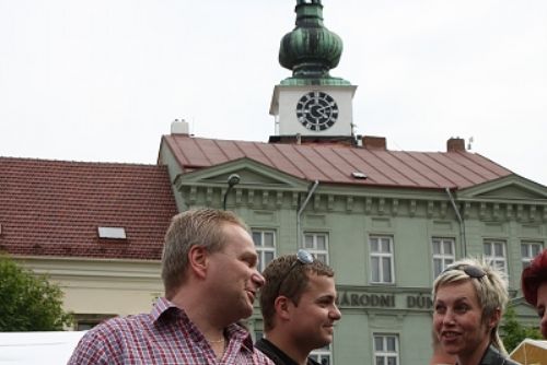 Obrázek - Milovníky piva neodradil v Třebíči ani déšť