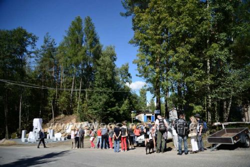 Obrázek - Monument Nomen Omen mezi Lipnicí a Dolním Městem