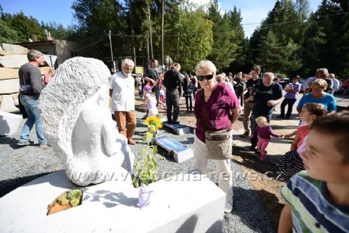 Obrázek - Monument Nomen Omen mezi Lipnicí a Dolním Městem