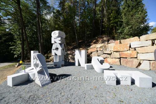 Obrázek - Monument Nomen Omen mezi Lipnicí a Dolním Městem