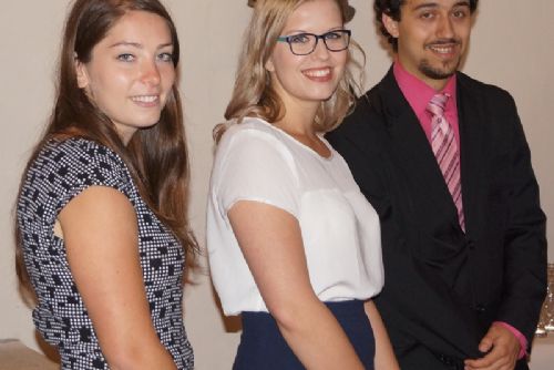 Obrázek - Noví absolventi oboru sociální péče převzali na Roštejně diplomy